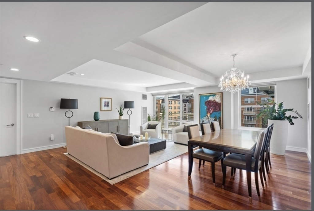 2 Battery Wharf 2408