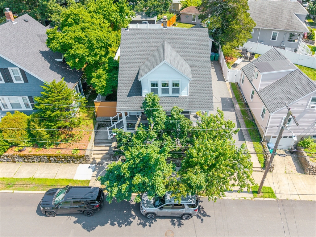 144 Woodlawn Street