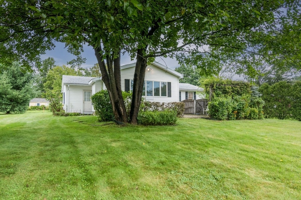 90 Columbia Drive, Amherst, MA, 90 Columbia Drive, Amherst, MA Photo #30
