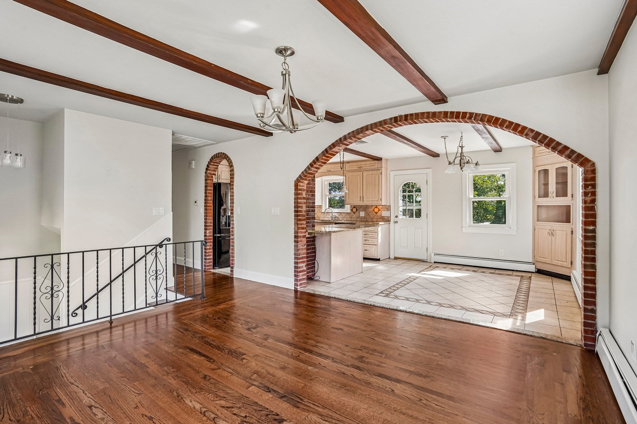 56 Cushing St, North Providence, RI, 56 Cushing St, North Providence, RI Photo #4