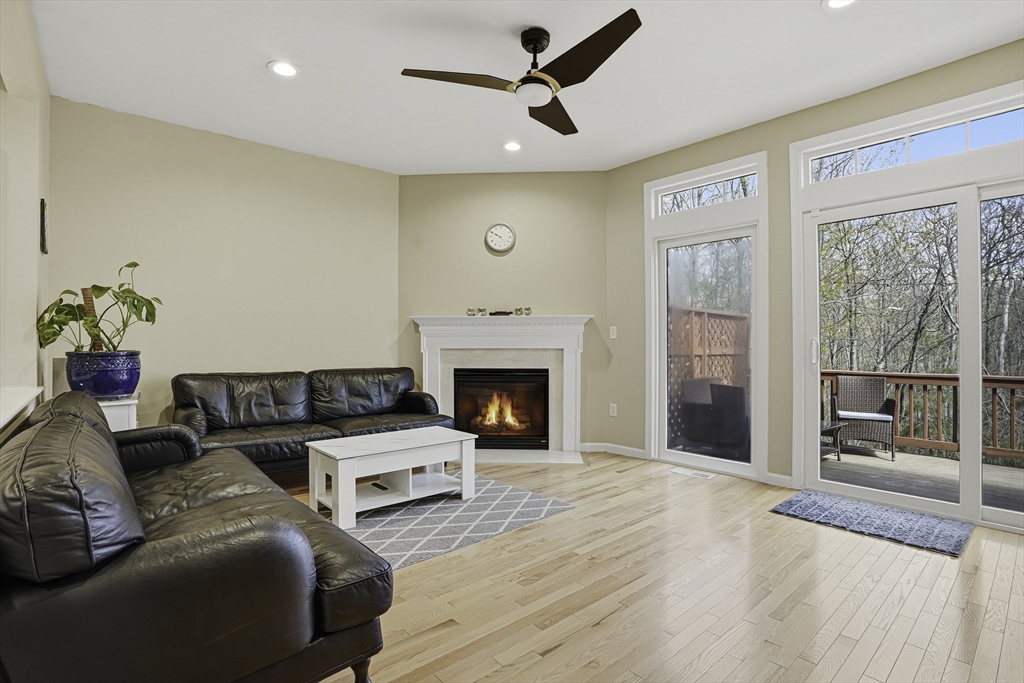 91 Buttercup Ln 91