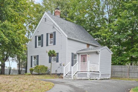 5 Hampstead St Methuen MA 01844