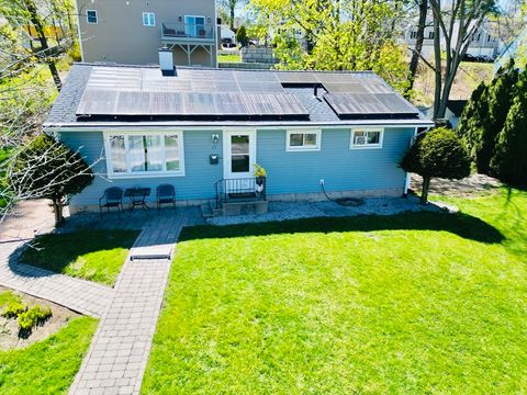 Photo of 37 Humes Ave, Worcester, MA 01605 (MLS # 73510870)