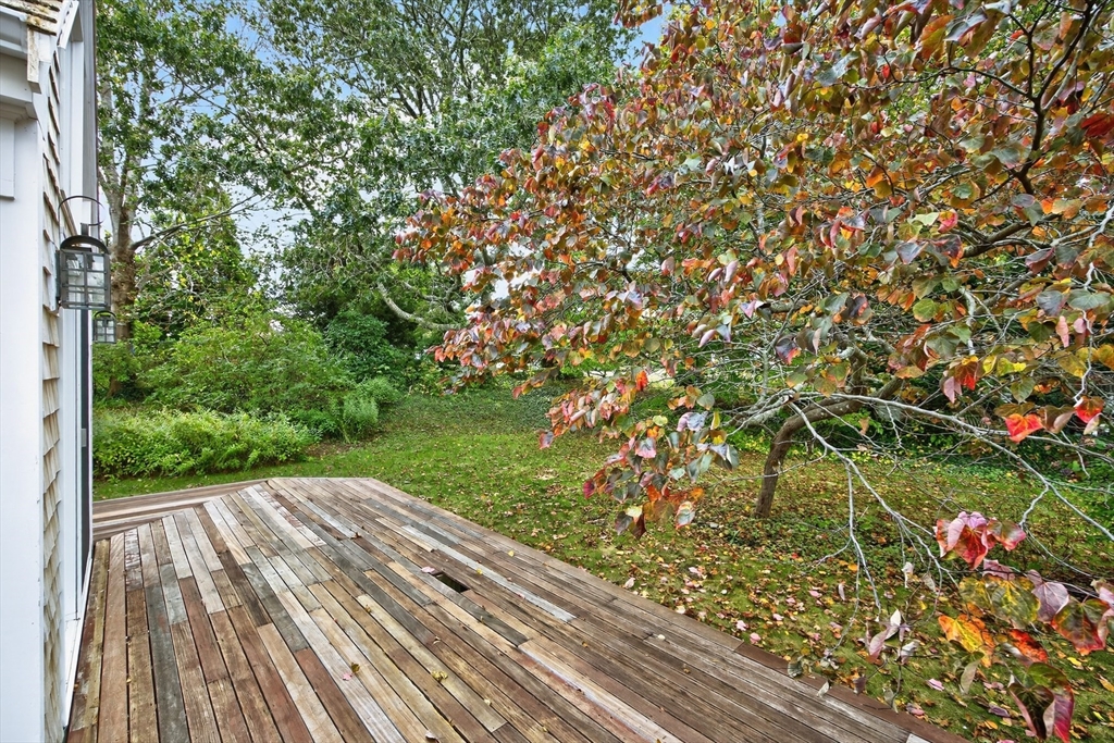 Chatham, Massachusetts 02633, United States, 5 Bedrooms Bedrooms, ,3 BathroomsBathrooms,Residential,Active,225419