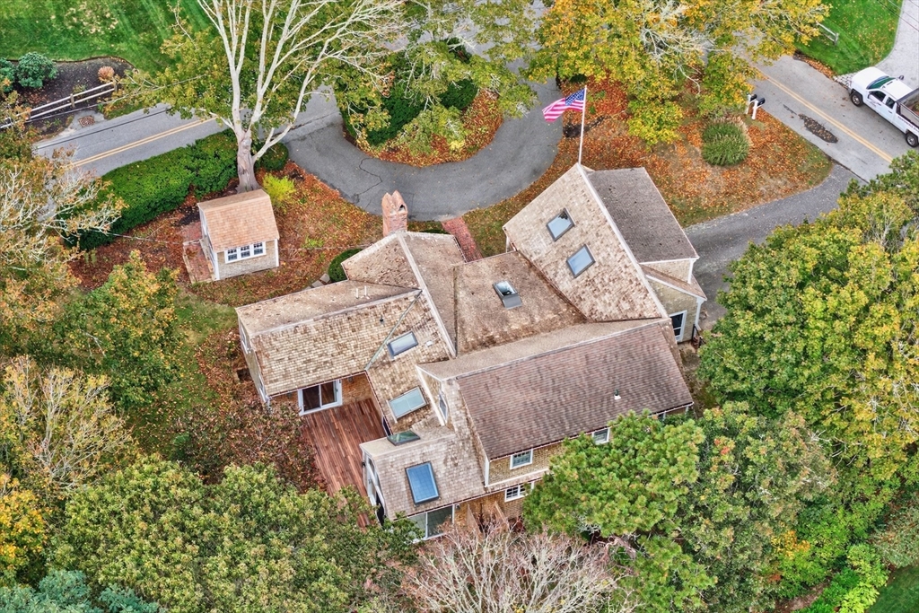 Chatham, Massachusetts 02633, United States, 5 Bedrooms Bedrooms, ,3 BathroomsBathrooms,Residential,Active,225419