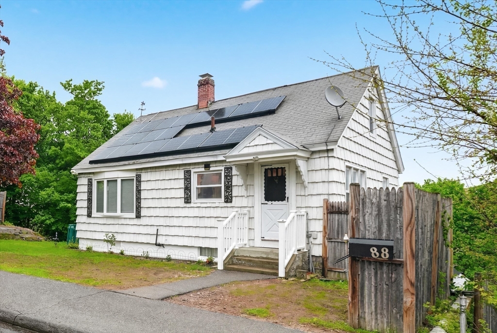 88 Everett St