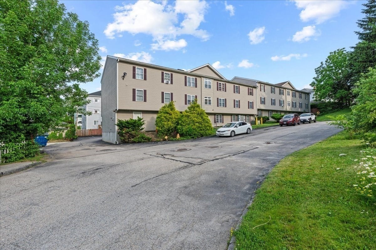 1 Hatfield St #5, Worcester, MA, 1 Hatfield St #5, Worcester, MA Photo #12