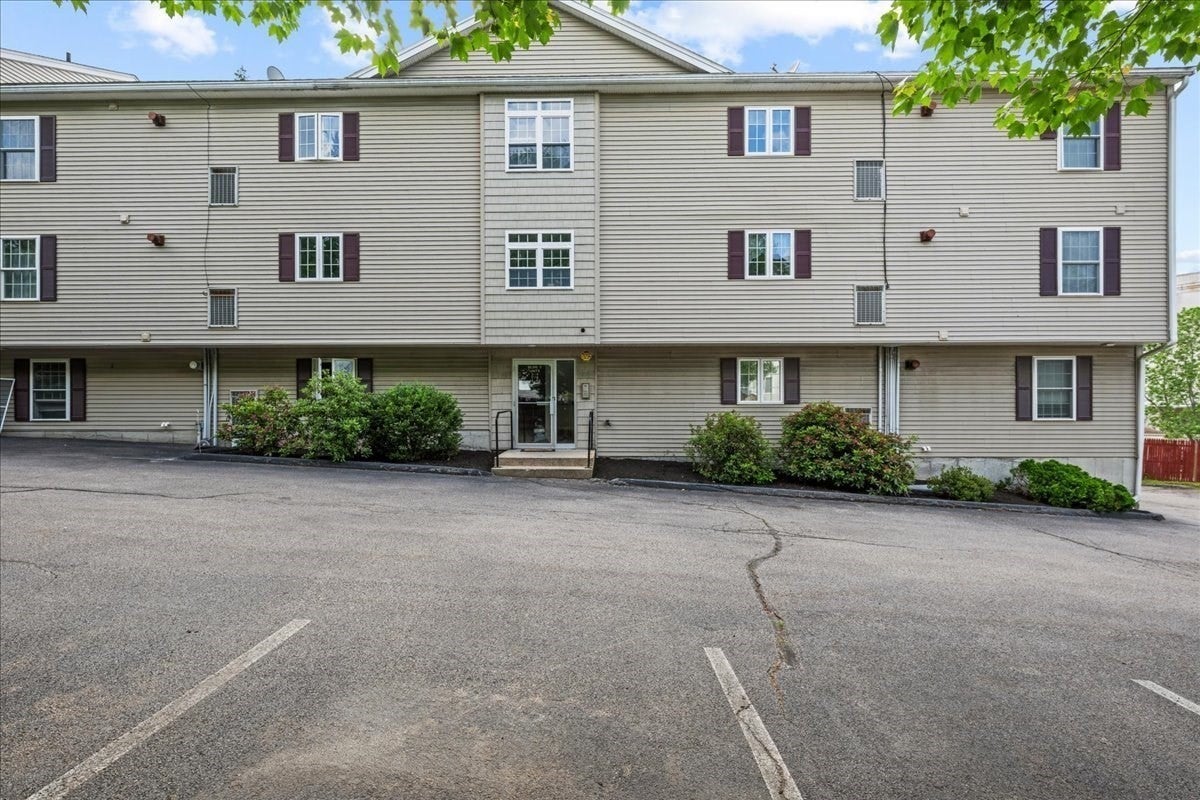 1 Hatfield St 5