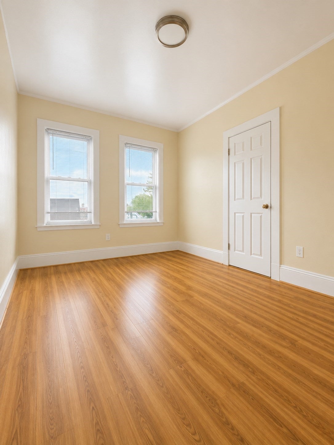 107 Jefferson St #3, Lynn, MA, 107 Jefferson St #3, Lynn, MA Photo #3