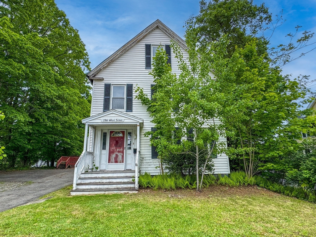 286 West St