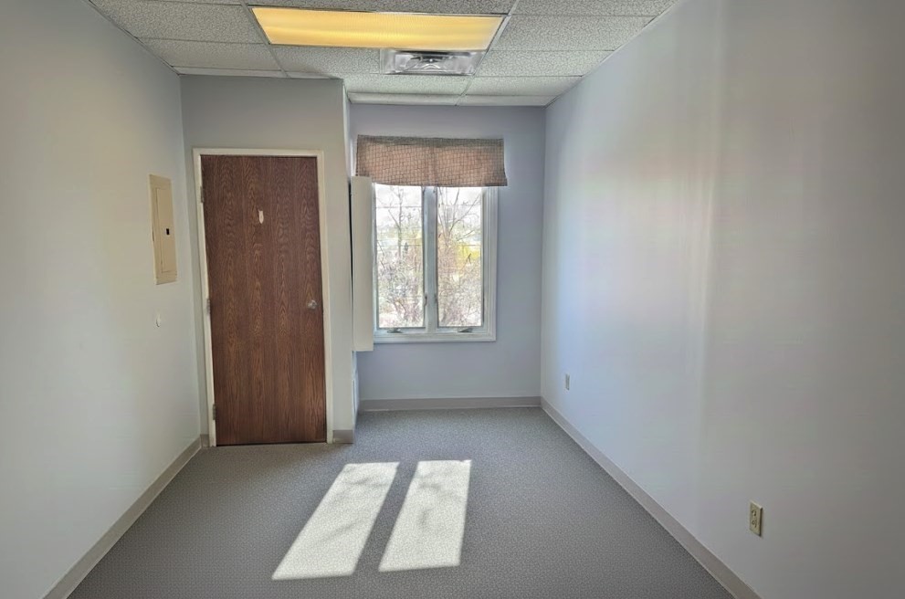 78 Faunce Corner Mall Road 545