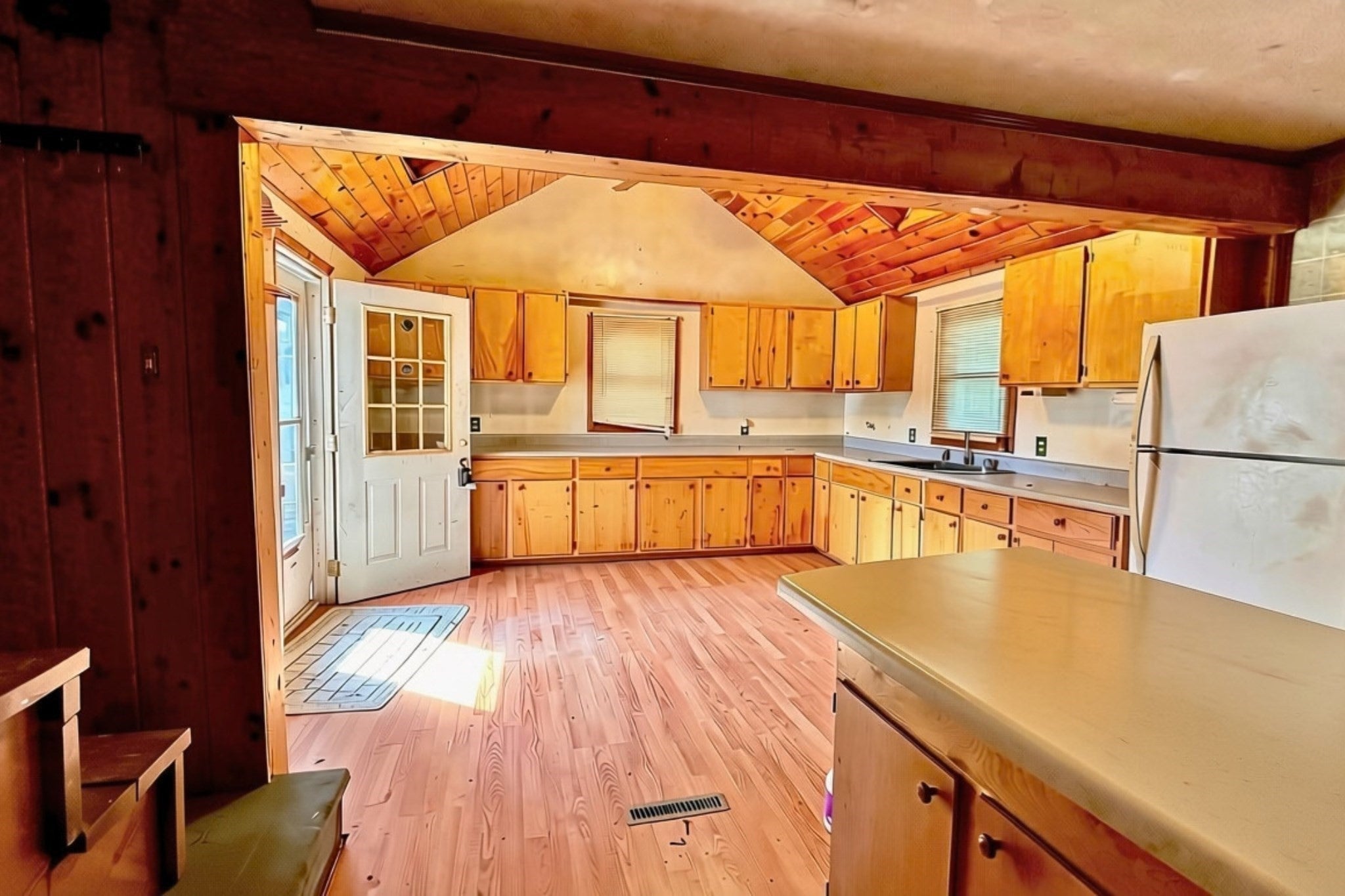 14 Doris Rd, Halifax, MA Photo #6
