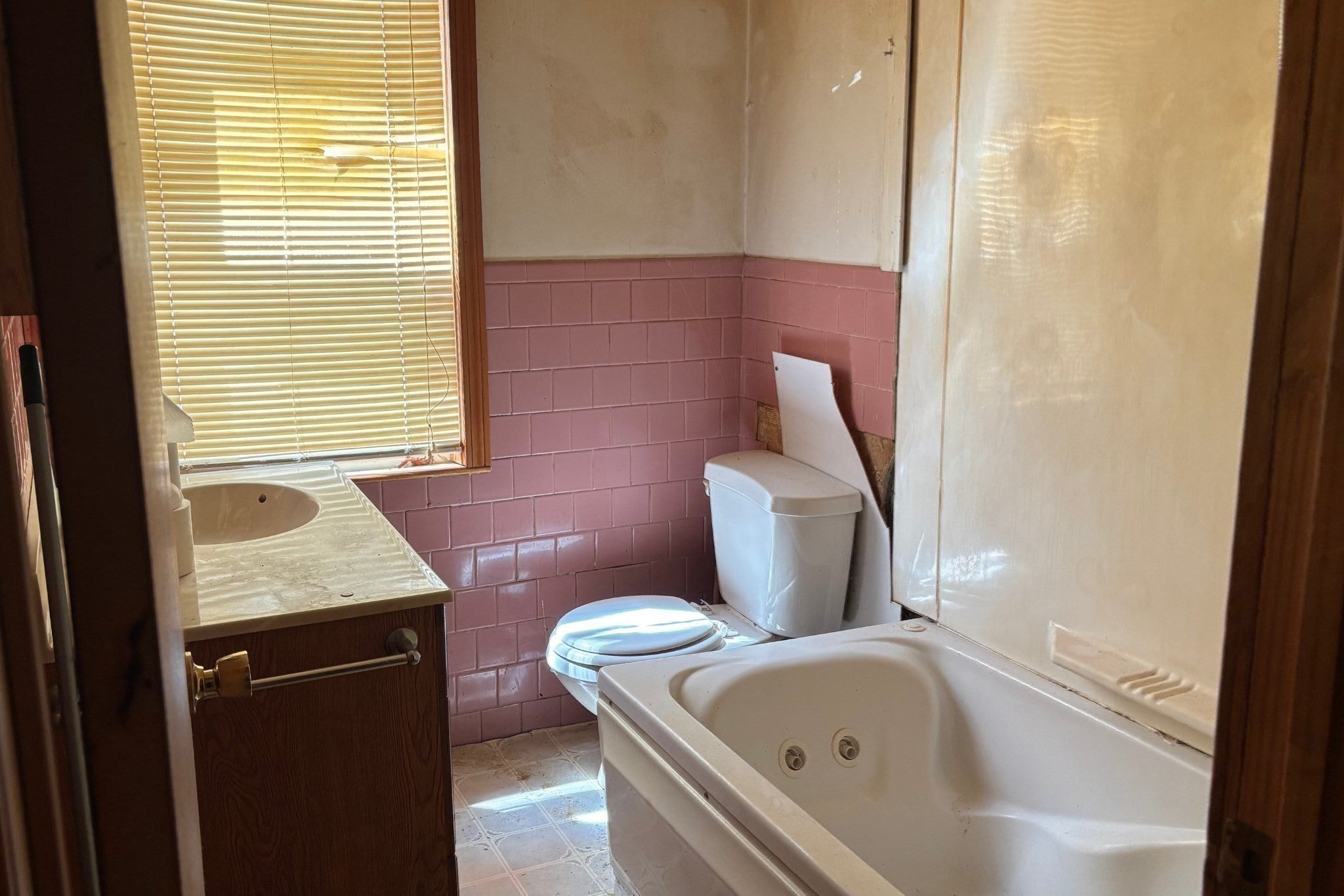 14 Doris Rd, Halifax, MA Photo #7