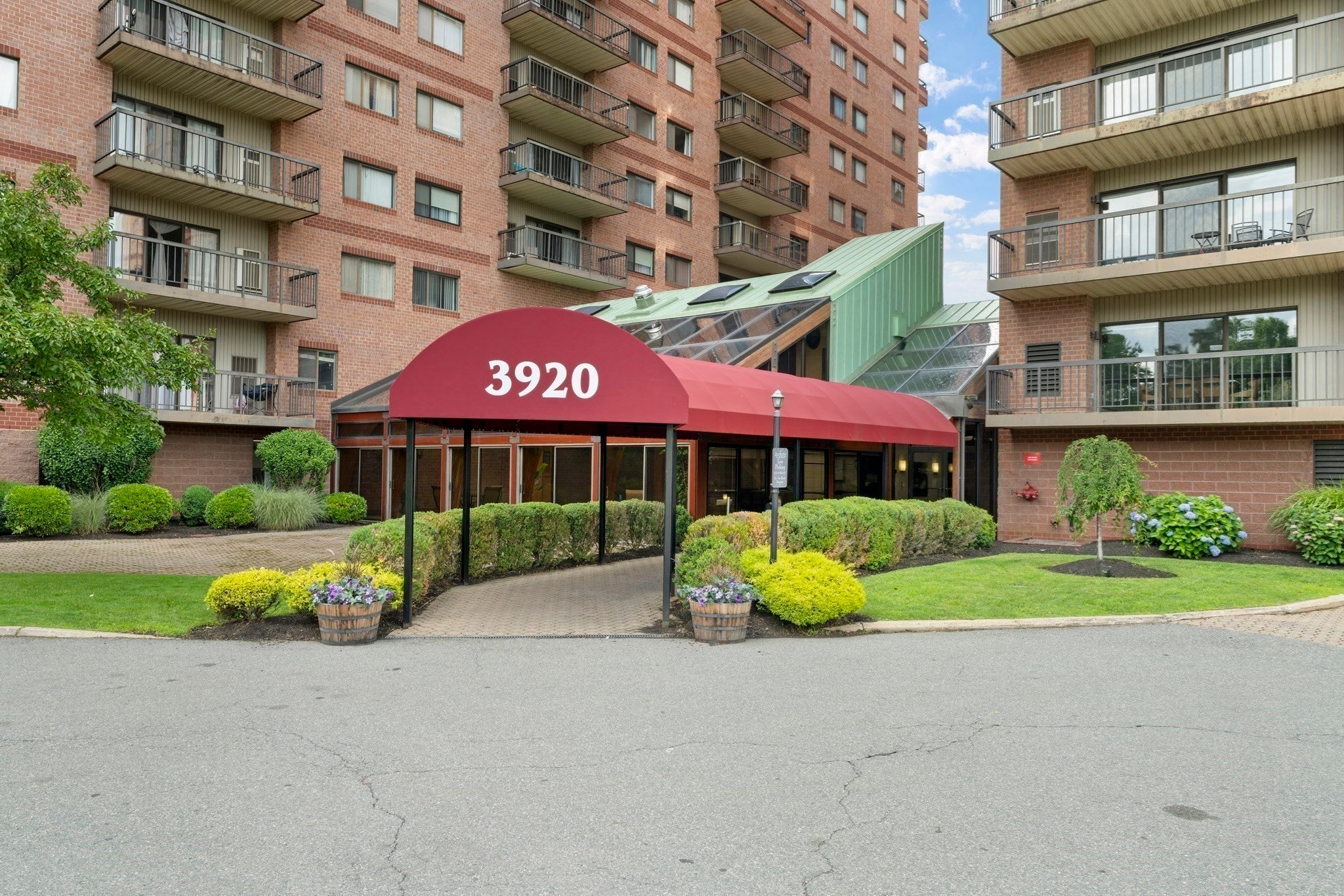 3920 Mystic Valley Pkwy 514, Medford MA 02155