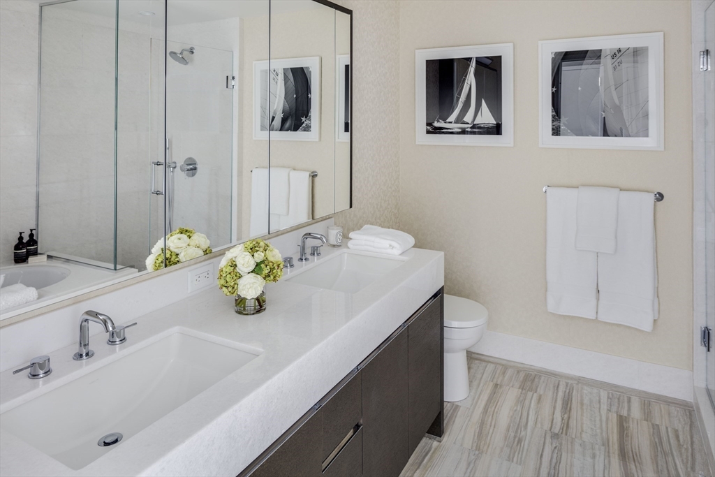 100 Lovejoy Wharf 14E