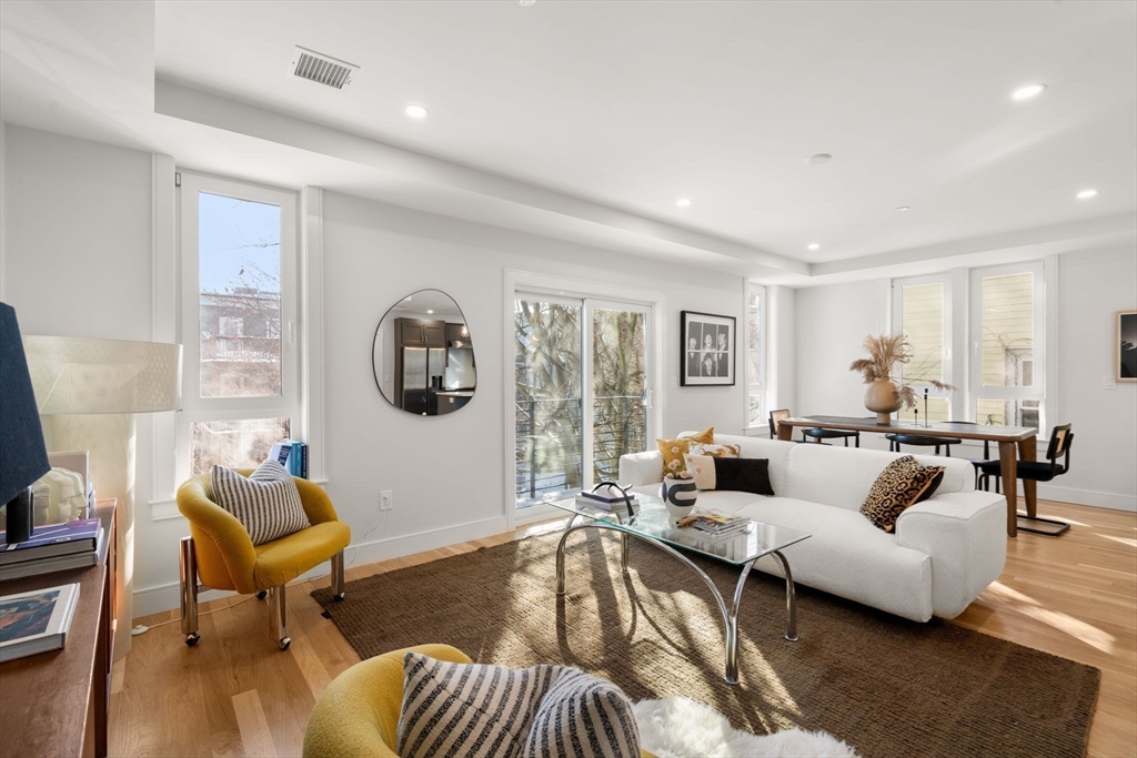 3514 Washington St 3