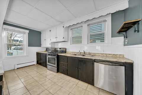 Tiny photo for 4 Boardman St, Amesbury, MA 01913 (MLS # 73485716)