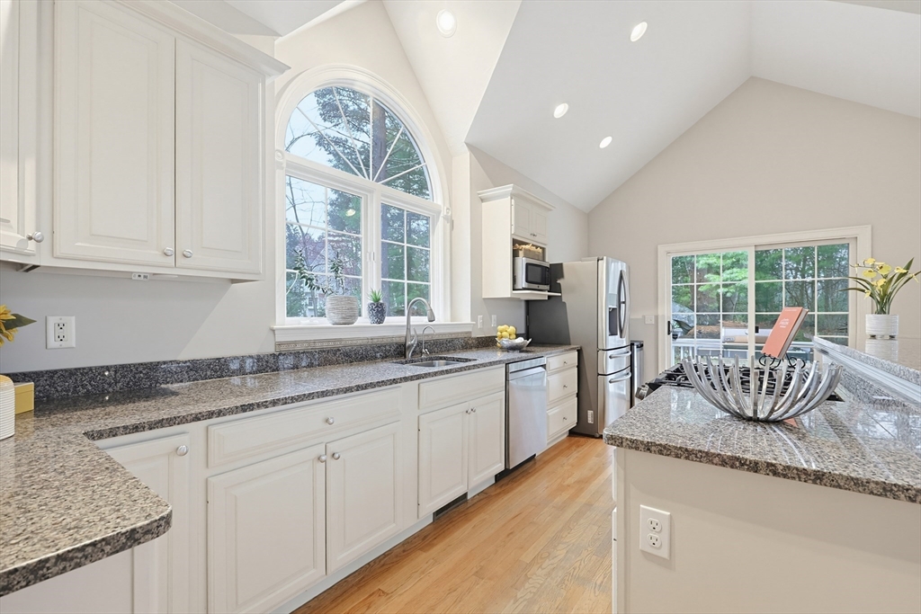 491 Acorn Park Dr 62