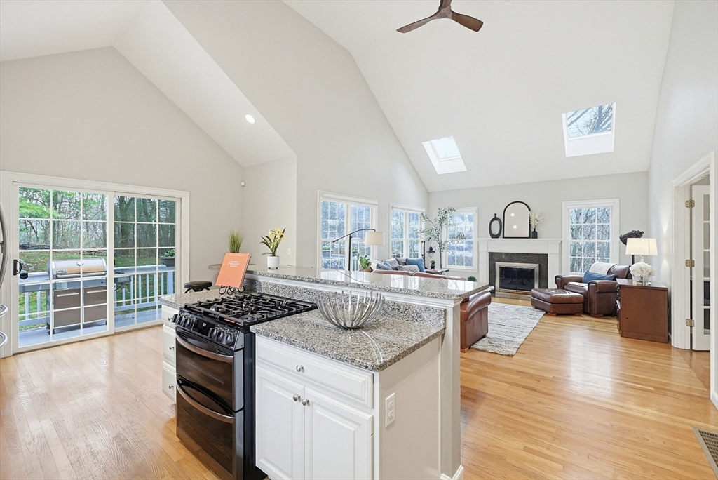 491 Acorn Park Dr 62