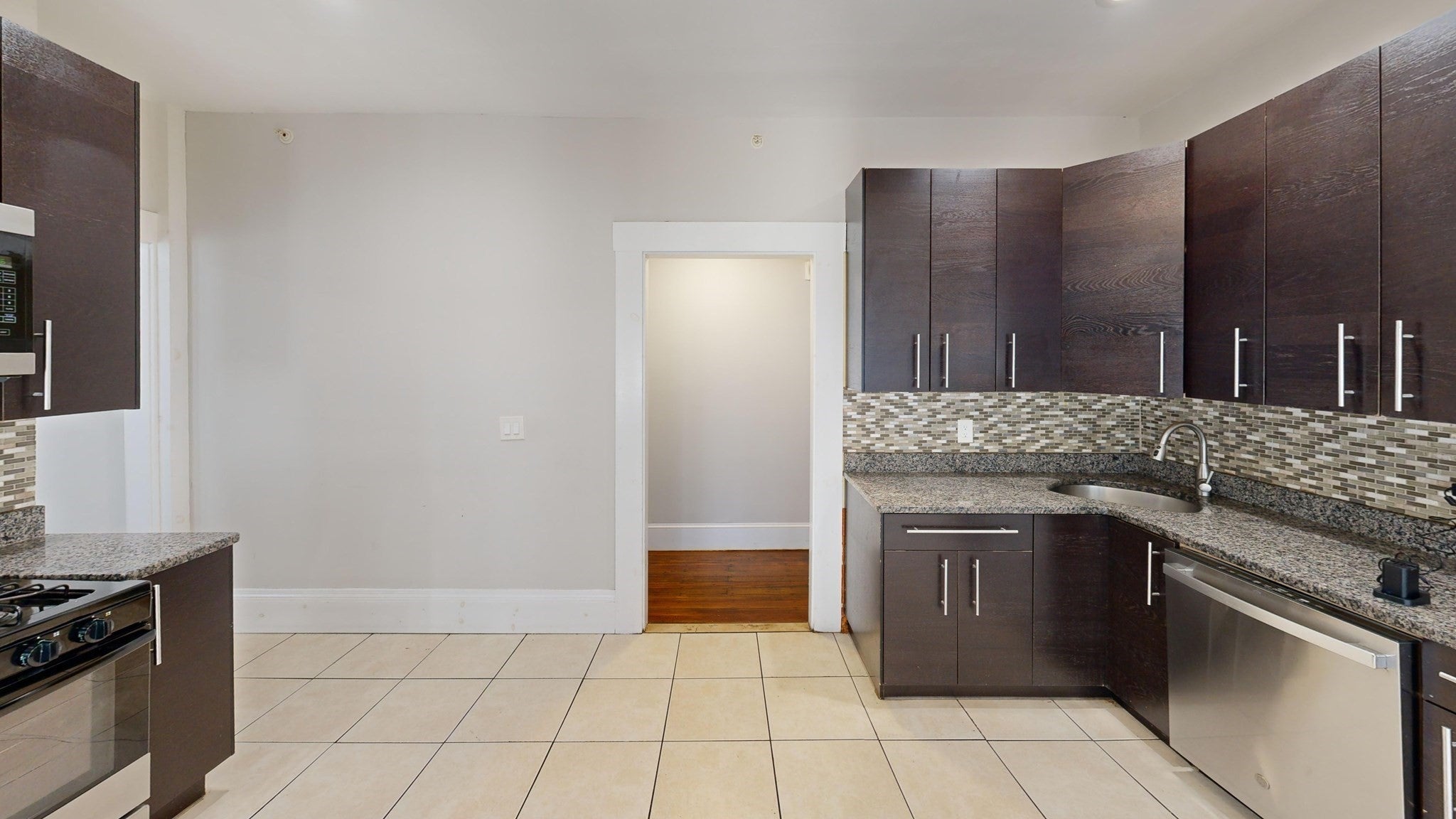 3147-3149 Washington St #3, Boston, MA, 3147-3149 Washington St #3, Boston, MA Photo #3