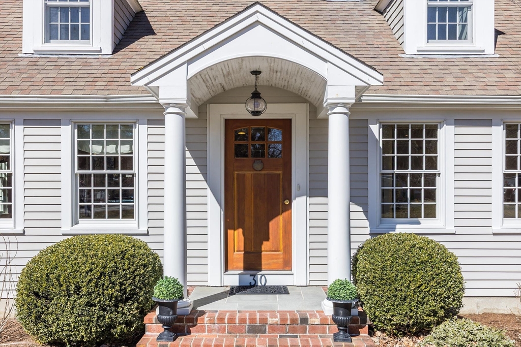 30 Beach Rd 30