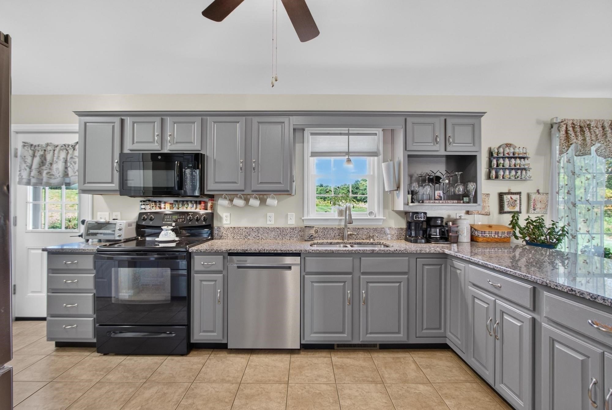 528 Wauwinet Rd, Barre, MA Photo #13