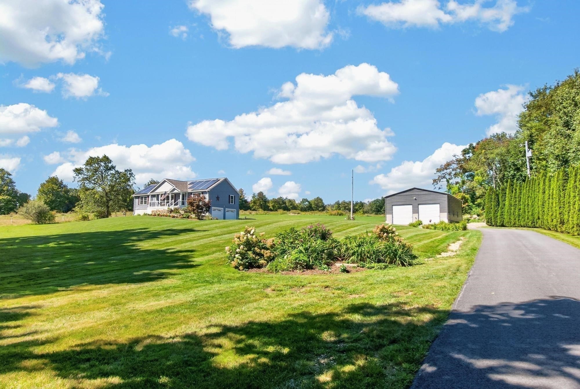 528 Wauwinet Rd, Barre, MA Photo #26