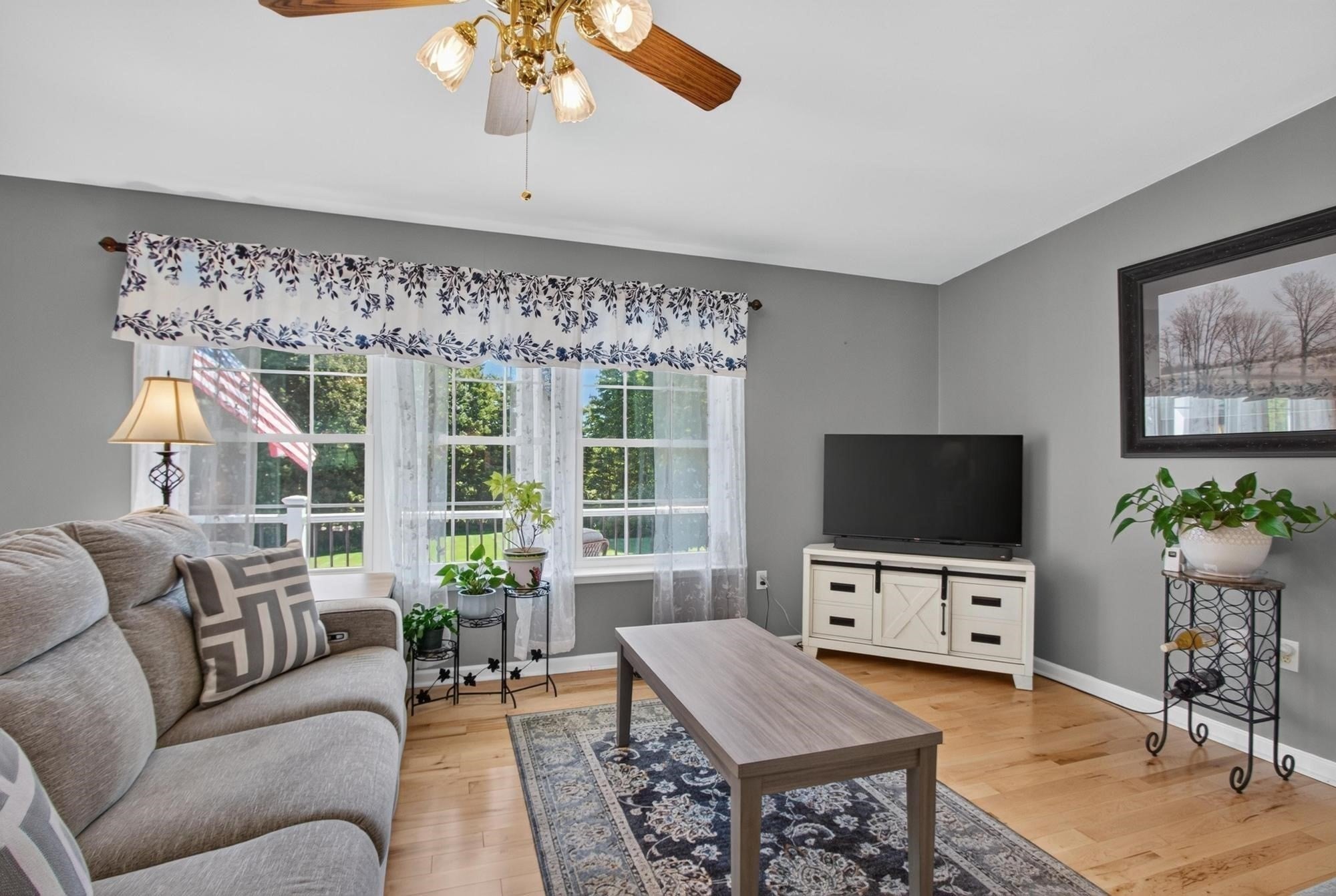 528 Wauwinet Rd, Barre, MA Photo #7
