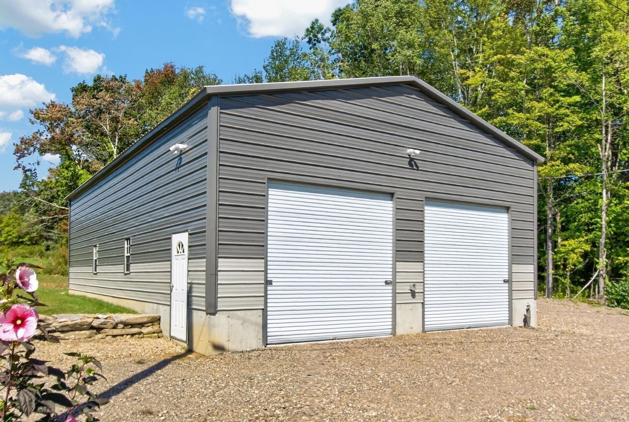 528 Wauwinet Rd, Barre, MA Photo #21