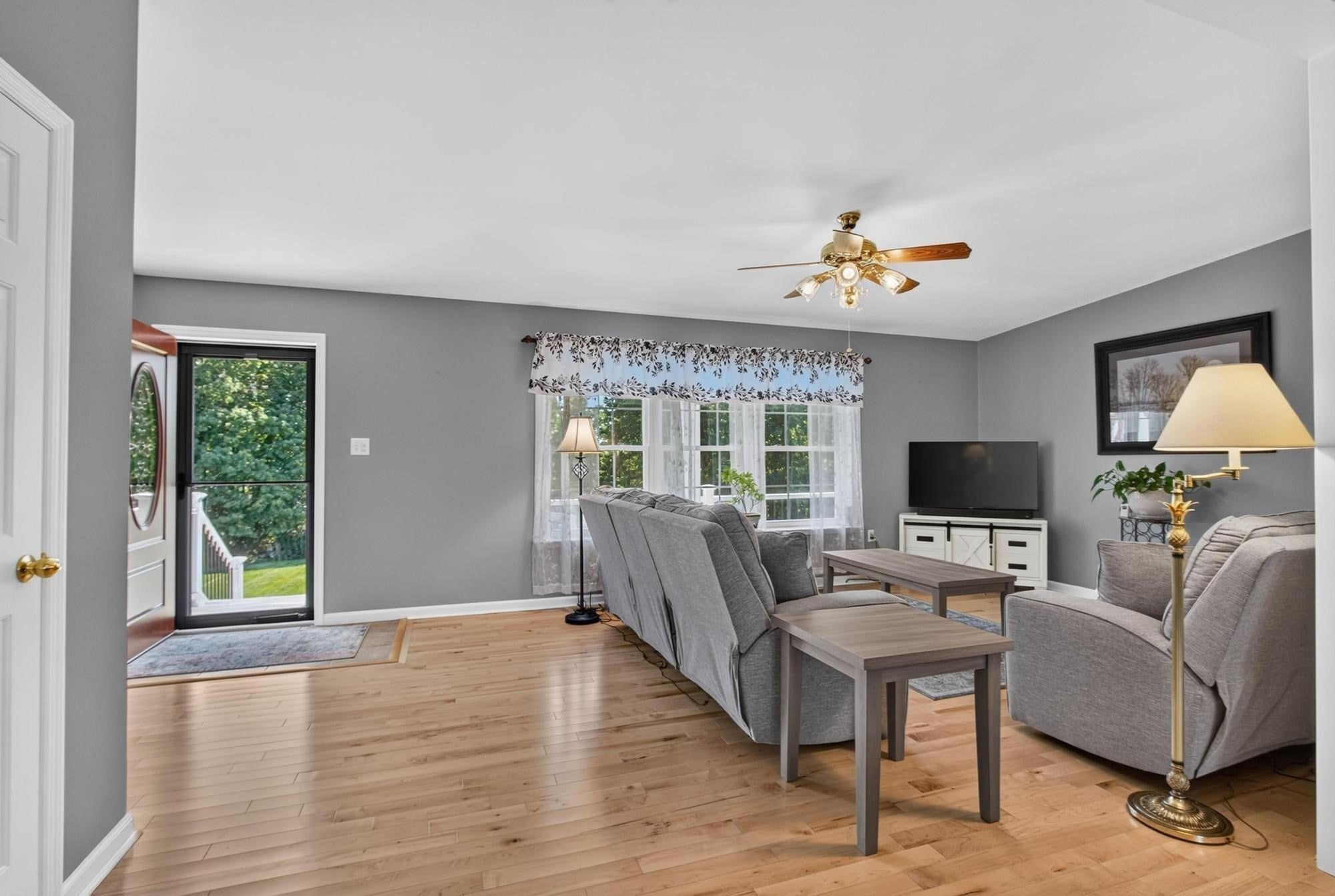 528 Wauwinet Rd, Barre, MA Photo #6
