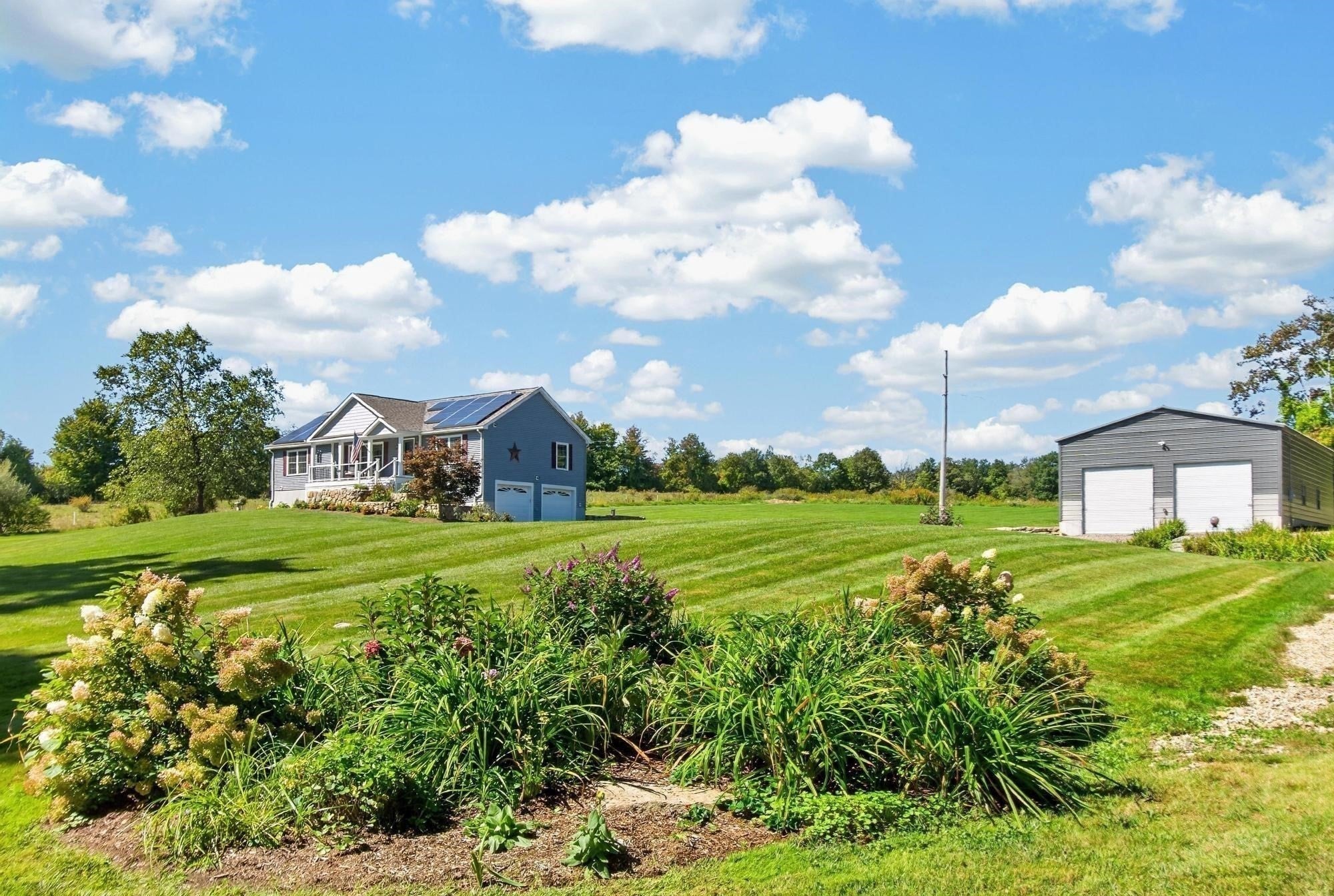 528 Wauwinet Rd, Barre, MA Photo #27