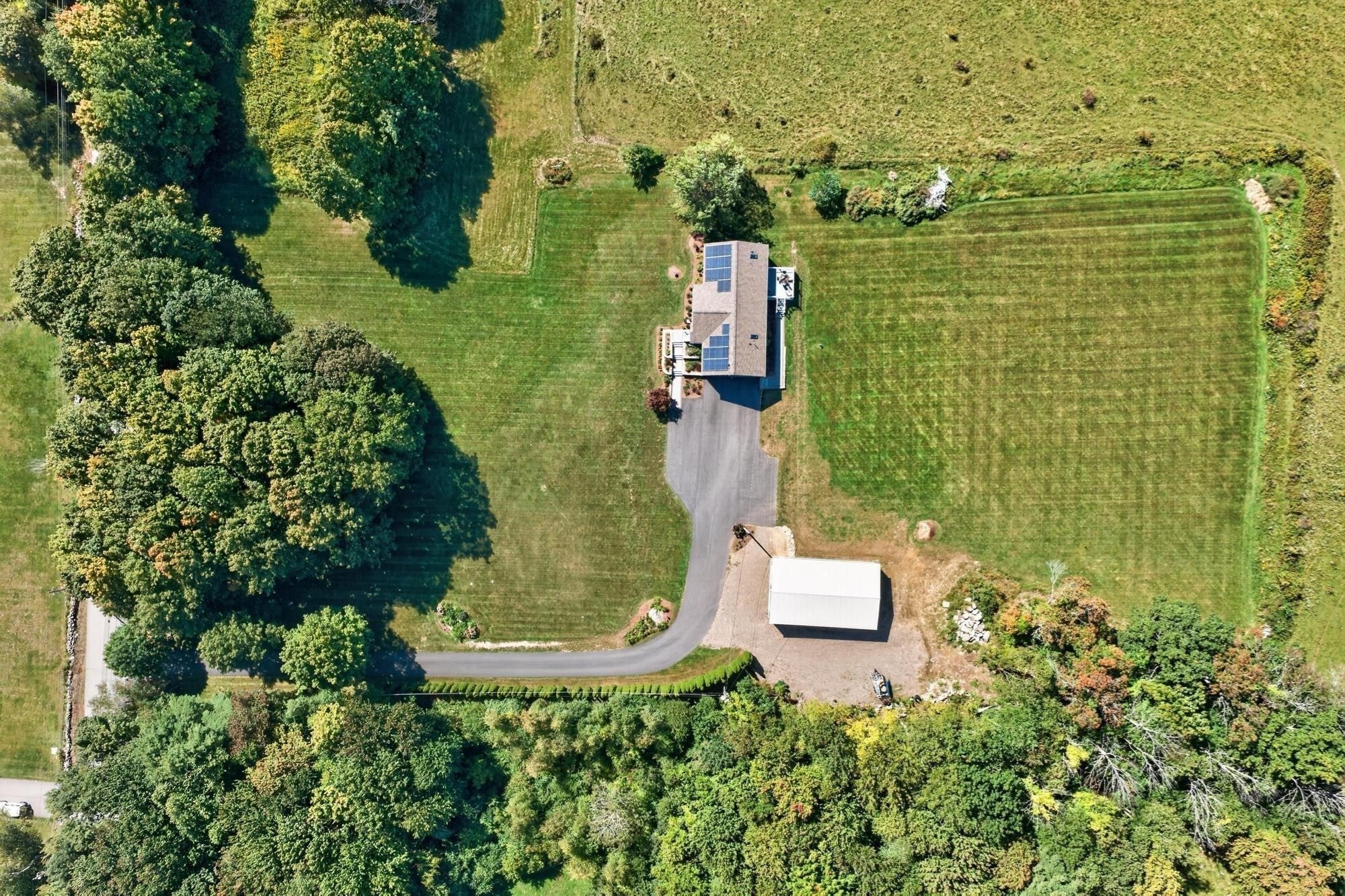 528 Wauwinet Rd, Barre, MA Photo #31