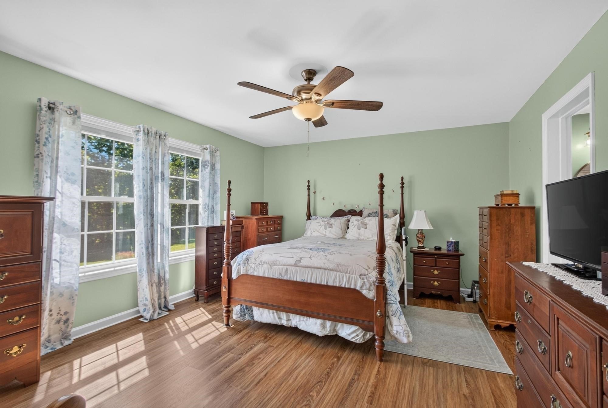 528 Wauwinet Rd, Barre, MA Photo #14