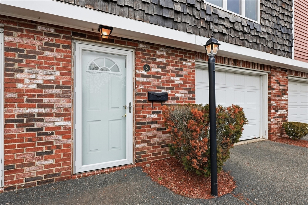 22 North Central Street 5