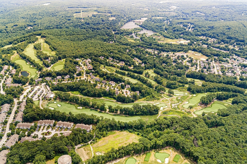 213 Sand Trap Ct 213