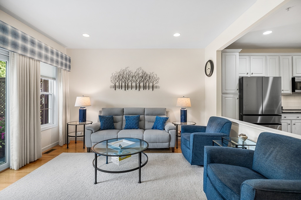213 Sand Trap Ct 213