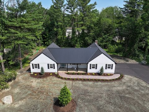 10 Lantern Lane Easton MA 02375