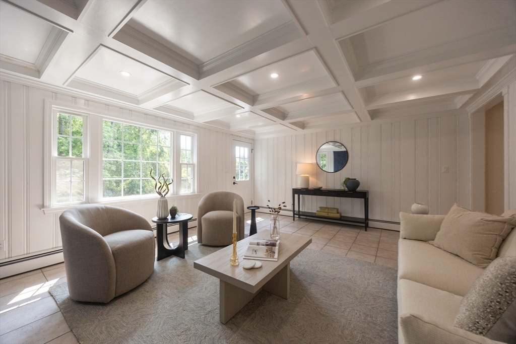 Easton, Massachusetts 02375, United States, 4 Bedrooms Bedrooms, ,3 BathroomsBathrooms,Residential,Active,150547