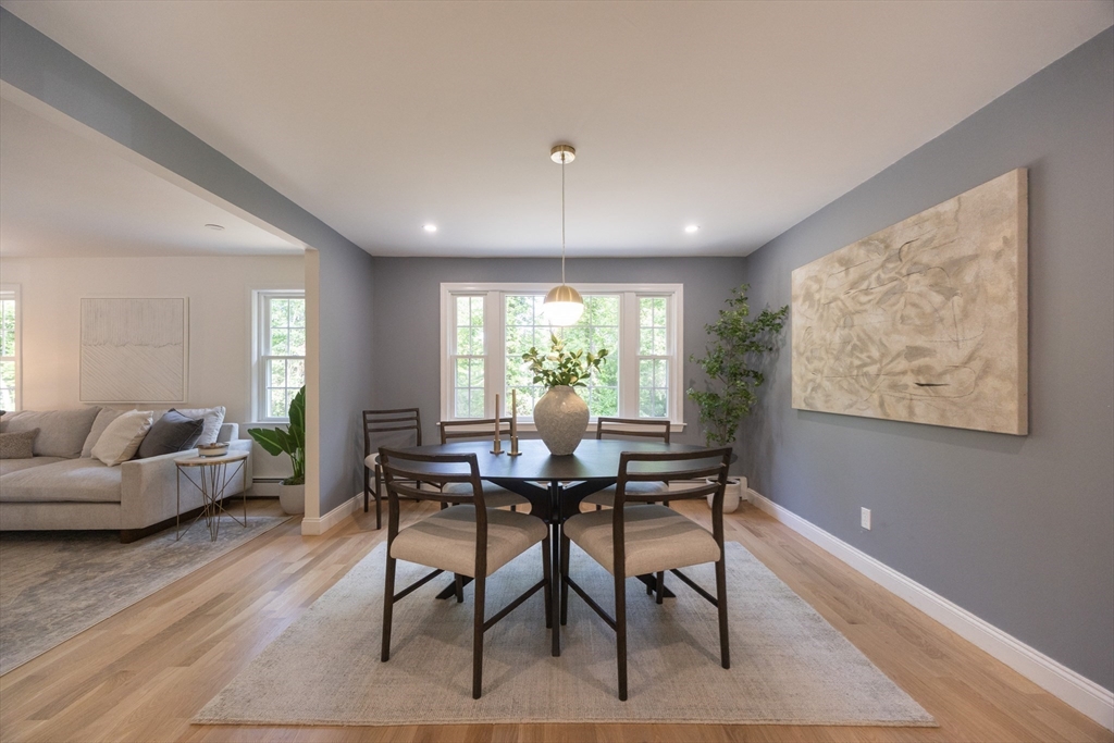 Easton, Massachusetts 02375, United States, 4 Bedrooms Bedrooms, ,3 BathroomsBathrooms,Residential,Active,150547