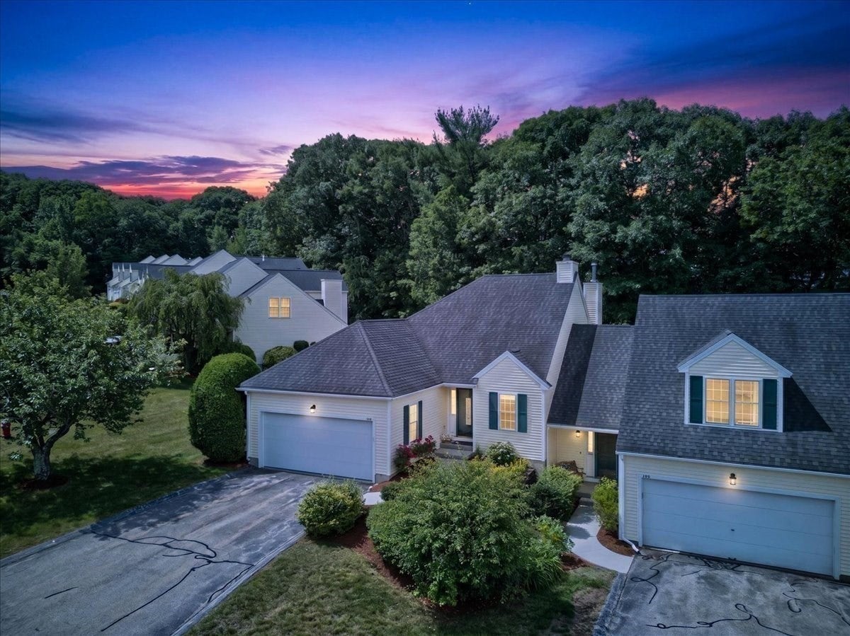 14 Millers Way D, Sutton MA 01590