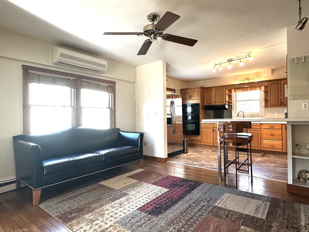 90 Belknap St