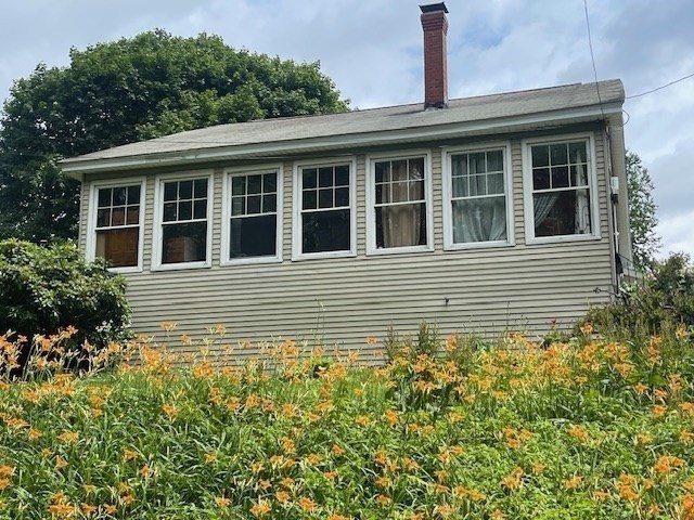 135 Henshaw St