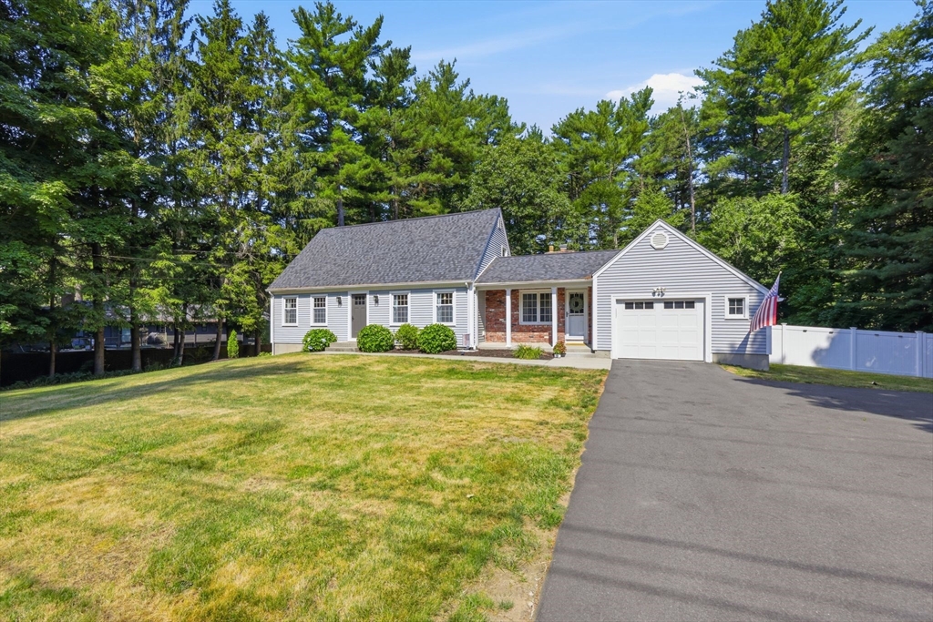 175 Pontoosic Rd