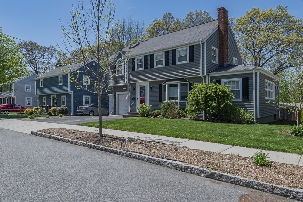 17 Woodcliff Road