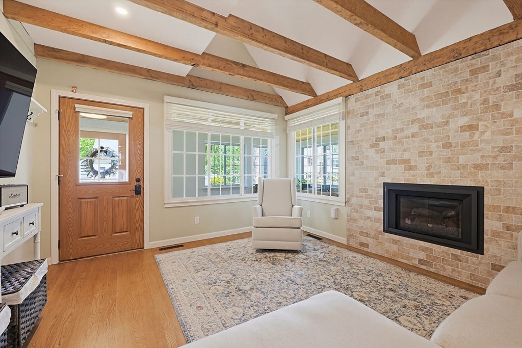 45 Perry St, Weymouth, MA, 45 Perry St, Weymouth, MA Photo #6