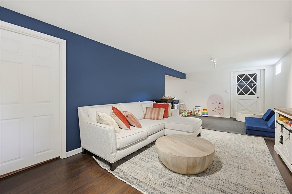 45 Perry St, Weymouth, MA, 45 Perry St, Weymouth, MA Photo #26
