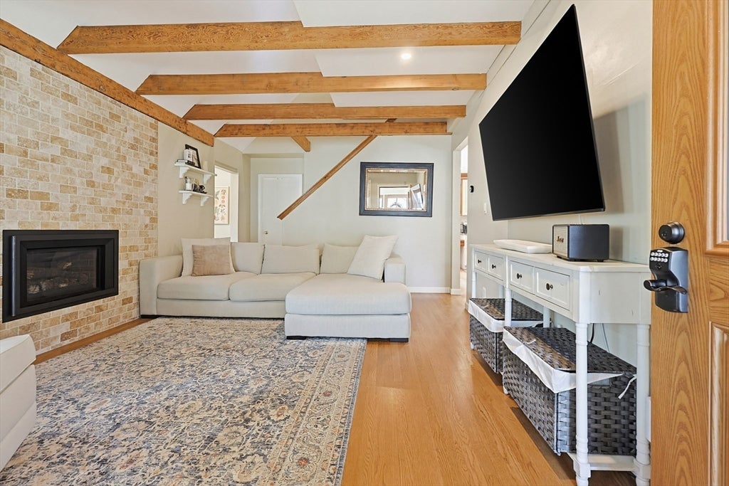 45 Perry St, Weymouth, MA, 45 Perry St, Weymouth, MA Photo #7