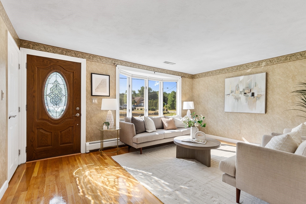 22 Carleton Rd
