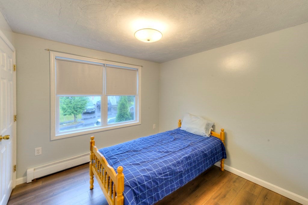 4 Matteo St, Worcester, MA Photo #18