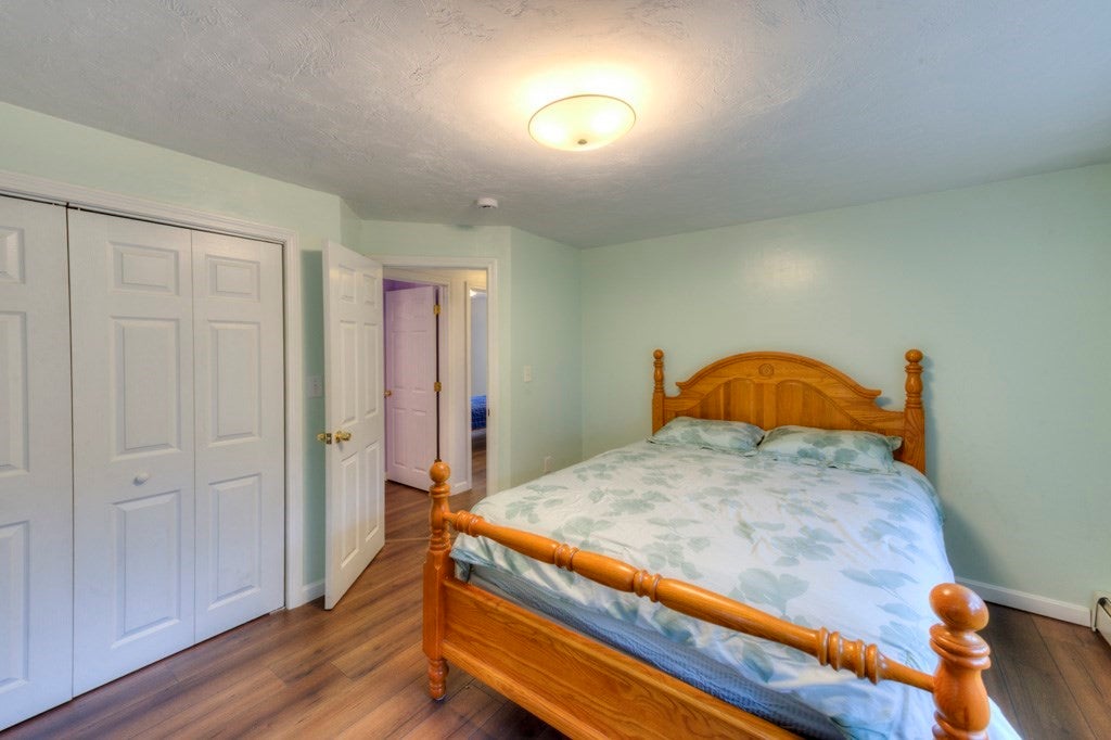 4 Matteo St, Worcester, MA Photo #14